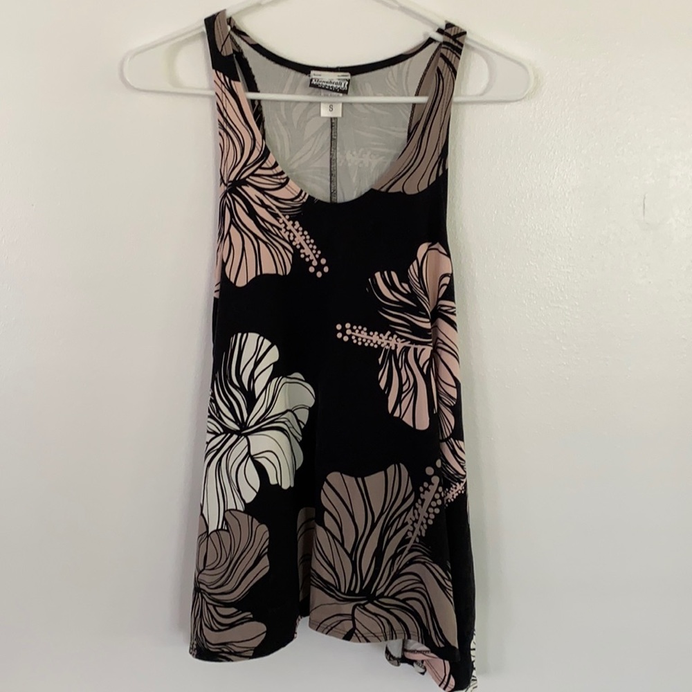 Manuhealii Tank Top (Knit)